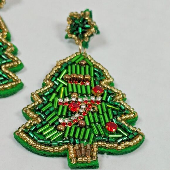 Handmade Beaded Xmas Holiday Seasonal Christmas Tree Post Earrings Multicolor - Picture 11 of 14